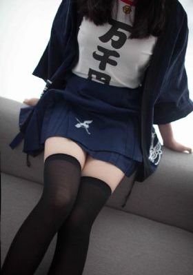 唱歌的大姐姐也想谈恋爱动漫_日韩在线播放专区