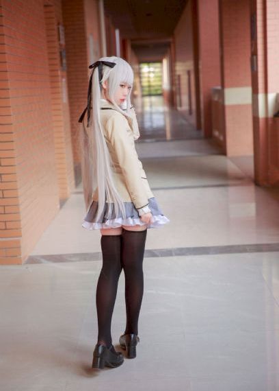 善良的女秘书的目_DVD高清视频播放