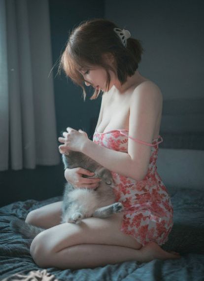 邻居的丑闻在线观看_BD神马在线观看