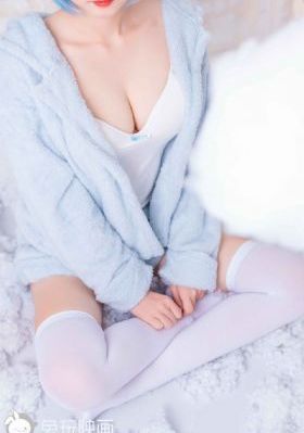 两三个老头下药揉我的视频_HD免费观看