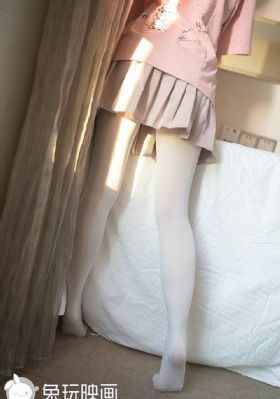 愉快的交换夫妇4中文hd_DVD天堂在线