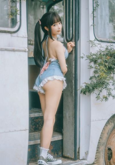 夫妇交换刺激做爰视频_高清免费全集观看