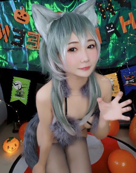 年轻女老师在线观看_DVD免费观看