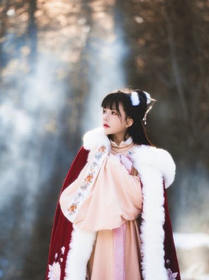 一层一层扒开你的衣服_国产剧在线视频观看