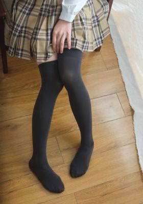 《女仆的完美服务》_高清无删减在线观看