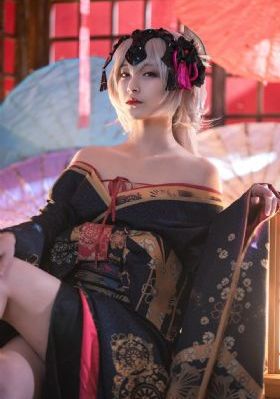 伦理片年轻少妇的朋友_蓝光免费在线播放