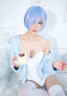 爱上超模第一季免费观看完整版_DVD在线视频播放